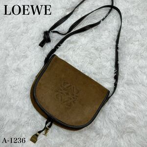 美品！LOEWE ロエベ　ショルダーバッグ　アナグラム　スエード×レザー　ポシェット