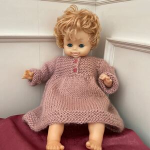 香港製　抱き人形　お顔、手、足はソフトビニール　ボディは布製　全高約45cm