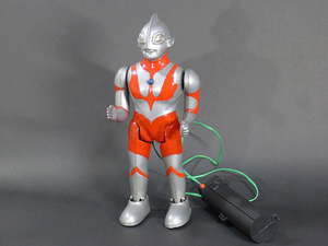 タイムボックス出品！マルサン「ウルトラマン（完成品・黒リモコン）」　P03779 プラモデル