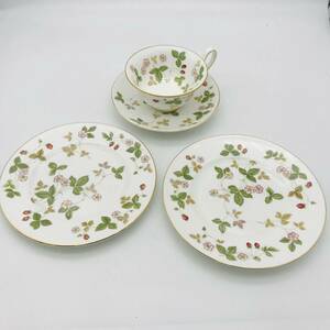 WEDGWOOD ウェッジウッド ワイルドストロベリー カップ ソーサー プレート 中古 食器まとめ