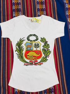 新品　ペルー製　国旗　ロゴ　　Tシャツ　カットソー　子供用　女の子