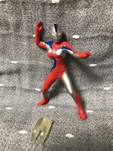 [未使用品] [送料無料] ガシャポン HGシリーズ 27 ウルトラマンコスモス The First Contact編 ウルトラマンコスモス (コロナモード) 1体