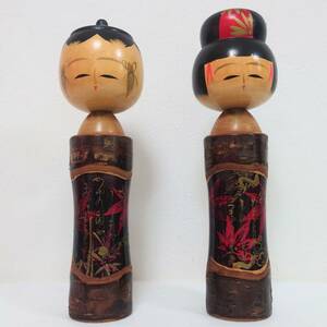 伝統こけし 達郎作 2個セット 現代こけし 郷土玩具 天然木 漆塗り 紅葉 置物 民芸品 コケシ