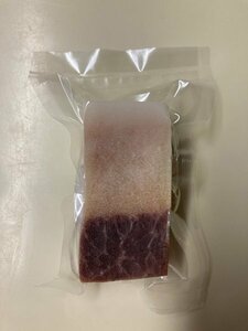 ニタリ鯨　無添加クジラベーコン　500ｇ　　くじらベーコン　鯨ベーコン　鯨肉　