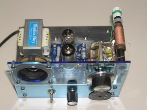 ガンガン鳴る　「6EW6 ツイン」ラジオ ( レフレックス＋再生 ）　：　プリント基板で鳴らす真空管ラジオ。動作品。