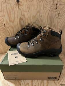 KEEN 直営店購入 ピレニーズ メンズ 27.5cm PYRENEES SYRUP キーン アウトレット 変えひもなし 新品 正規品 送料無料 1002435