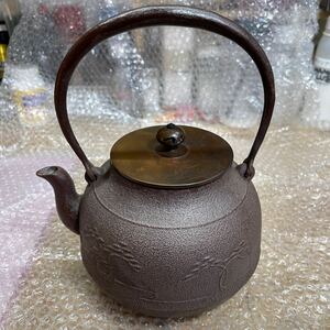 鉄瓶 茶道具 金属工芸 湯沸 レトロ 急須 木箱付き