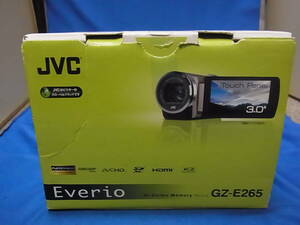 JVC ハイビジョンメモリームービー 2GB内蔵メモリー GZ-E265-B （クリアブラック）