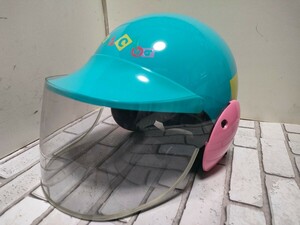 珍品。激レア！ヤマハ発動機　女性用デザインビンテージヘルメット　昭和〜バブル〜平成レトロ　88年製