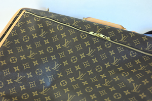 閑古鳥 ほぼ未使用 【 LOUIS VUITTON / ガーメントケース 】 スーツケース / トラベルバッグ / モノグラム / ルイ・ヴィトン