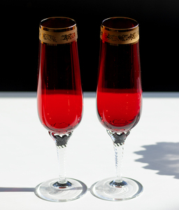 イタリア ルビー ゴールド フラワ フルート シャンパングラス 2脚セット ビンテージ 酒 グラス シャンパン