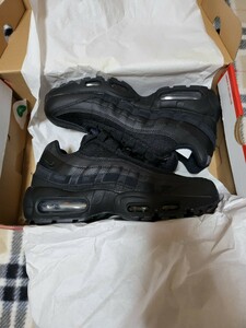 ナイキ スニーカー　NIKE AIR MAX 95 ESSENTIAL ナイキ エア マックス 95 エッセンシャル CI3705-001　２４cm　黒　ブラック　新品未使用