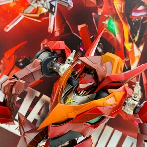 中古品 METAL BUILD DRAGON SCALE コードギアス 反逆のルルーシュR2 紅蓮聖天八極式