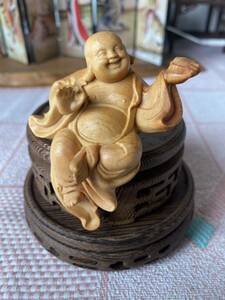 仏教美術 柘植木　可愛い布袋　仏具 仏像 　置物 お守り 　仏像 布袋尊像 縁起物　枕本尊