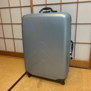 スーツケース 鍵付き 中古品