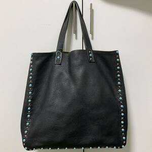 VALENTINO ヴァレンチノ リバーシブル レザトートバッグ ターコイズ スタッズ