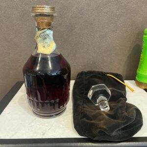 Hennessy ヘネシーXO バカラ クリスタルデキャンタ　替え 栓 付き　700ミリ 未開栓