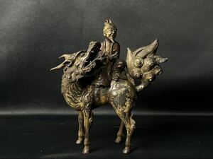 旧家蔵出品　中国古玩　時代　古銅麒麟龍人物騎香炉　中国美術　総重量1330g 高さ23cm 委託特別出品