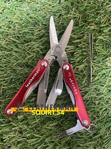 LEATHERMAN SQUIRT S4 Red レザーマン　マルチツール ツールナイフ ハサミ