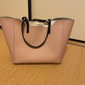 FURLA バッグ　ピンク　横27 縦26 奥幅15 