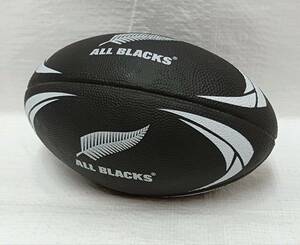 ・レア　ALL BLACKS ラグビーボール型　ハカが流れるアラーム付時計