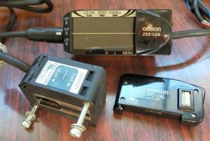 中古　スマートセンサ　OMRON オムロン ZX2-LD100、ZX2-LDA、ZX2-CAL