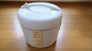 Toshiba東芝　炊飯器 ジャンク品