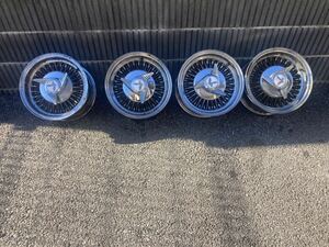 ワイヤーホイール ロードスター roadstar wheel 13インチ 7J PCD100/114.3/4Hキズ汚れあり歪みありクラックありません4本