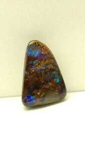 No.534 ボルダーオパール大 遊色効果 シリカ球 10月の誕生石 天然石 ルース 蛋白石jewelry opal ジュエリー 宝石 