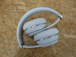 160-A⑤562 Beats Solo3 Wireless カラーシルバー ワイヤレスヘッドホン The Beats Icon Collection