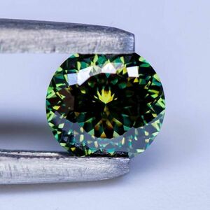 ラボ イエローグリーンダイヤモンド 100ファセットカット 宝石 輝き 高品質 宝石シリーズ ラウンド形状 モアッサナイト 証明書付 C743