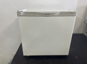 動作確認済み TOSHIBA 東芝 GRHB30GAL-W 冷蔵庫 2018年製 左開きタイプ 1ドア 27L (5)