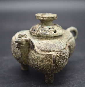 KY5-19　 古玩 青銅羊形 饕餮文 香炉 古美術品 銅製　唐物　三足香炉　1140g　