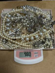 真珠パール系本真珠淡水約980gまとめ大量ネックレスブローチイヤリングネクタイピンカフスボタンイミテーションヴィンテージシルバーSilver