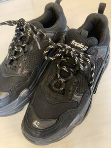 ★BALENCIAGA Triple S Clear Sole ダブルフォーム＆メッシュ スニーカー 黒 日本サイズ：26.0　バレンシアガ　靴