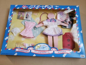 タカラ ジェニー パスポートドレス 第4章 TAKARA 人形 おもちゃ ドール 憧れのウィンブルドンでスマッシュ！！