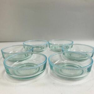 昭和レトロ ガラス ボウル サラダボウル ガラス食器 乳白ガラス　水色　当時物食器　6個
