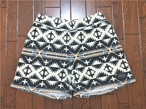 ロキシー ＲＯＸＹ × ペンドルトン ＰＥＮＤＬＥＴＯＮ ネイティブ柄 コットン ショーツ Ｌ ラグ柄 ハーフパンツ ショートパンツ 短パン