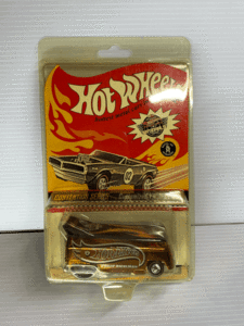 HotWheels CONVENTION SERIES Customized VW Drag Bus (A8) 