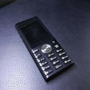 【送料無料】un.mode phone01 ブラック ガラケー SIMフリー
