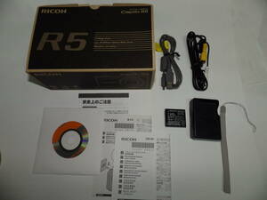 【★Ricoh リコー キャプリオ Ｒ５ 充電池・充電器・ＣＤ－ＲＯＭ・ケーブル・元箱等付属品のみ★】