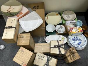 【JV7236a】1円スタート 骨董品 食器 おまとめ 有田焼 有古窯 橘 九谷焼 HOYA グラス プーさん ティーポット コップ ブランド食器 保管品