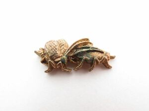 【4694】堤物・刀装具・明治～大正期　オリジナル金具　昆虫　重量2ｇ（初品・買取品）