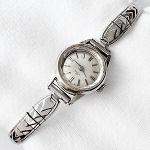 昭和レトロ　CITIZEN 2針　19石　レディース手巻き腕時計　稼動品　