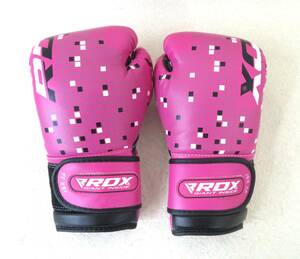 RDX 3B DINO ボクシンググローブ 6オンス ピンク トレーニング エクササイズ 女性用にも 新古品 アウトレット