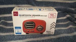Daiso Retro-looking Bluetooth Speaker with Micro SD card slot (PINK)