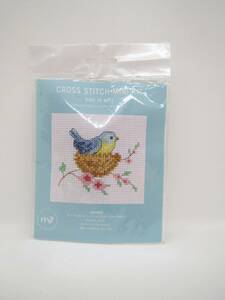 Creative World of Crafts ミニクロスステッチキット　BIRD IN NEST 小鳥 青い鳥