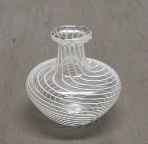 12分の1サイズ　ガラス花瓶F　ドイツ製　ドールハウス　ミニチュア　