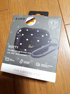 ◆送料無料◆ドイツメーカーLAUT AirPodsProケース ワイヤレス充電可 カラビナ付ポリカーボネートケース ドット柄 DOTTY BLACK L_APP_DO_BK