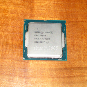 Intel Xeon E3-1225 v5 3.3GHz(TB:最大3.7GHz) LGA1151 Skylake 動作確認済 クリックポストなら送料185円 (E3-1225V5) [No.973]